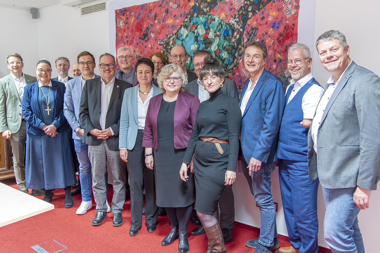 Gruppenbild aller Teilnehmenden